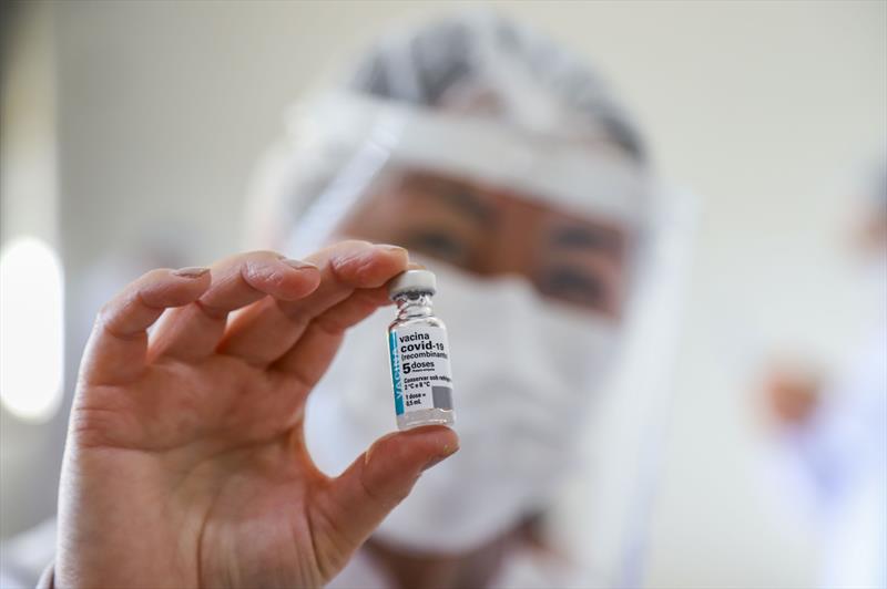 Curitiba retoma repescagem para quem não tomou 1ª dose da vacina contra coronavírus