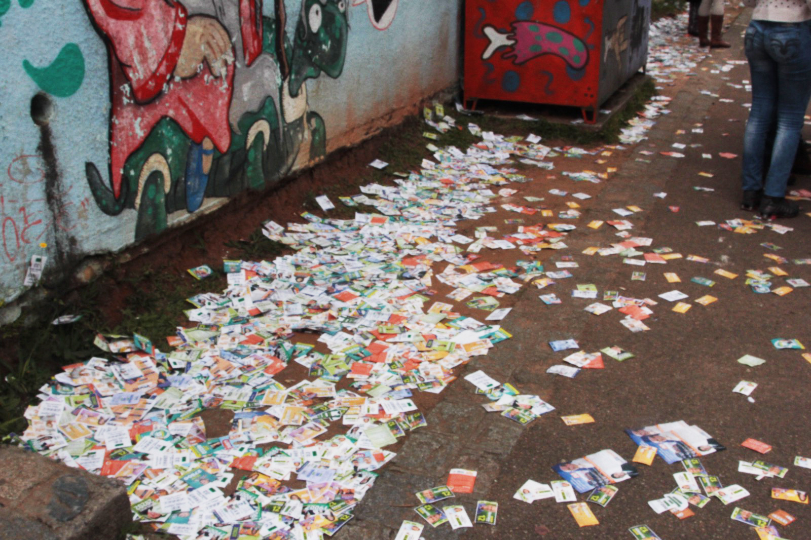 Curitiba registra 10 crimes eleitorais neste domingo