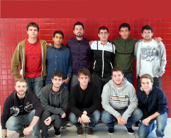 Alunos de jornalismo da PUCPR preparam cobertura para a Copa