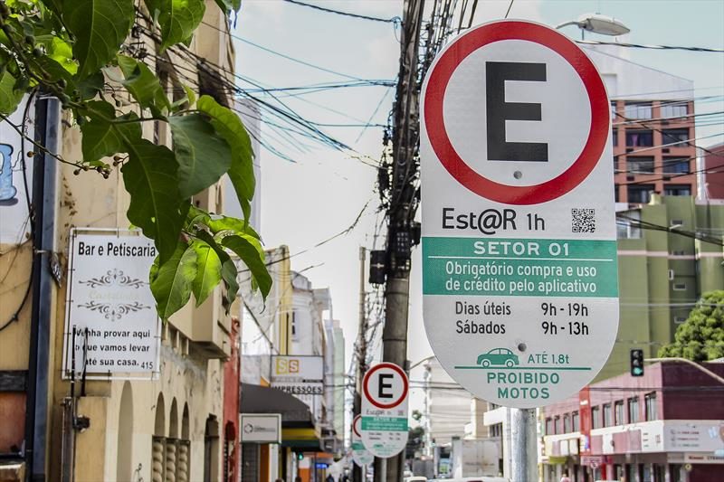 Curitiba passa pela transição EstaR de papel para o digital em meio à quarentena