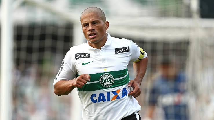 Fatos Esportivos Em Casa #3: Alex de Souza, ex-jogador de futebol