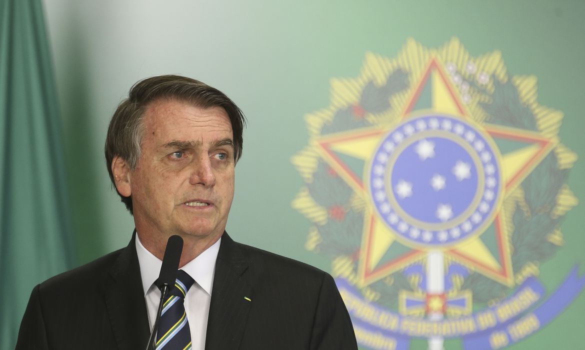 Será verdade que Bolsonaro levou água para o Nordeste?