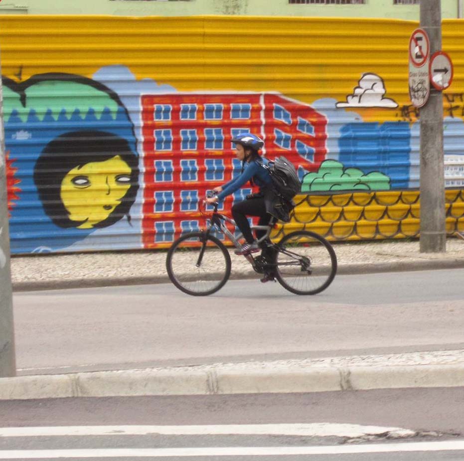 Estrutura para os ciclistas curitibanos ainda não está adequada