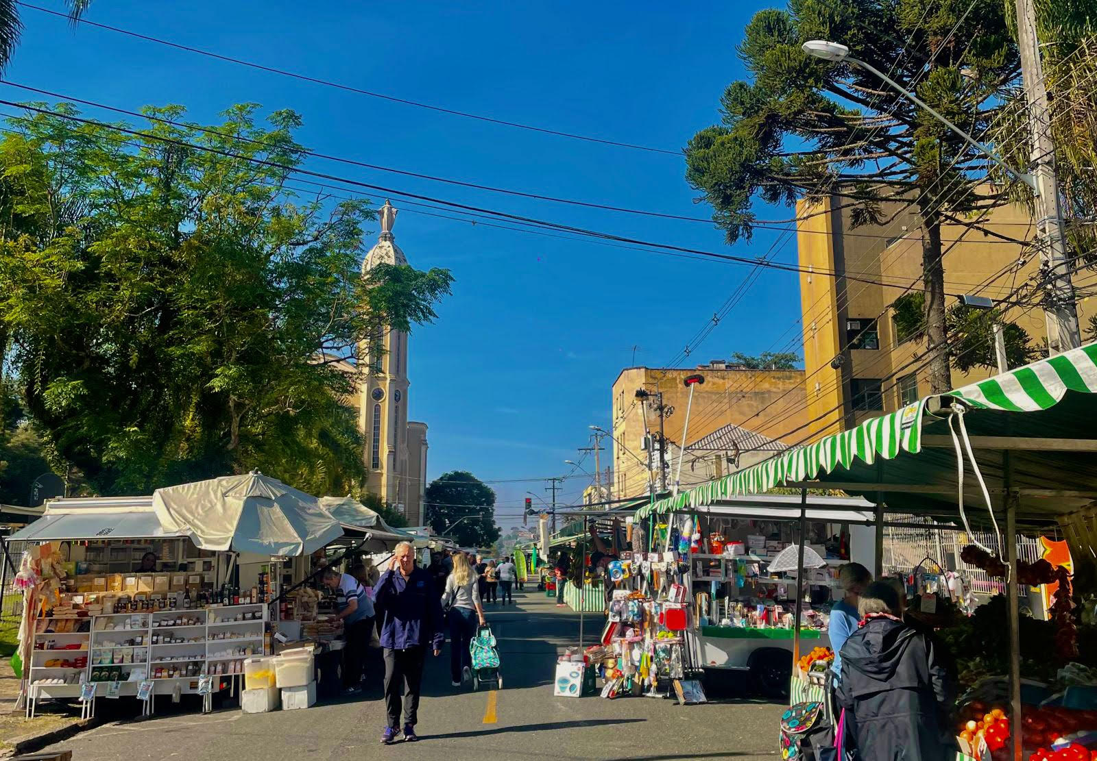 Feiras em Curitiba se preparam para as vendas no inverno