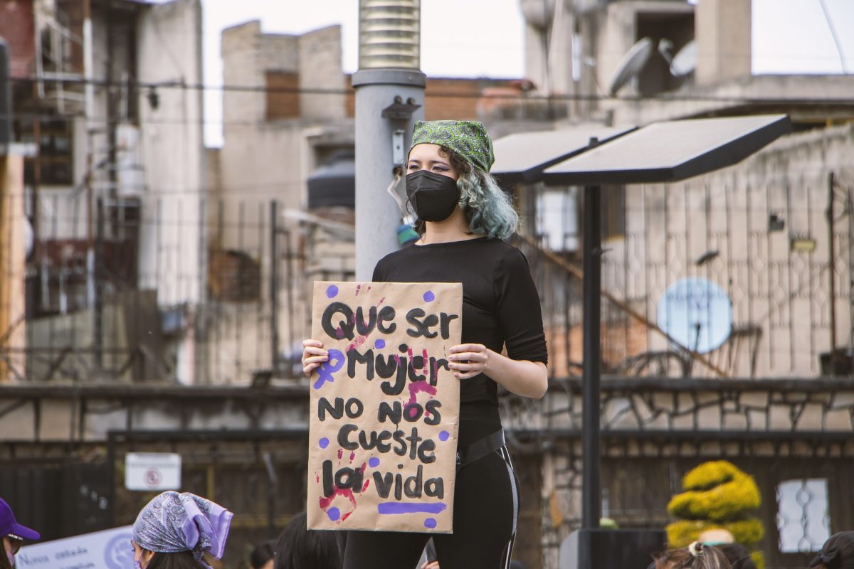 Mulheres brasileiras se aproximam do feminismo