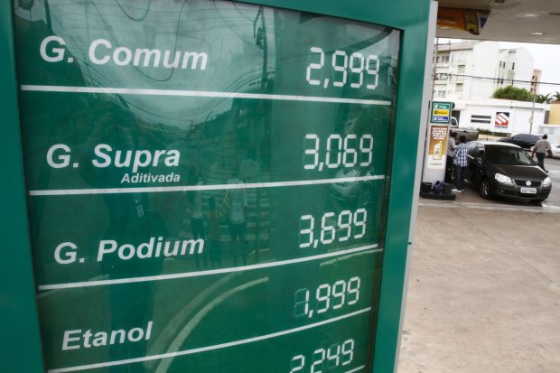 Preço do combustível sobe novamente