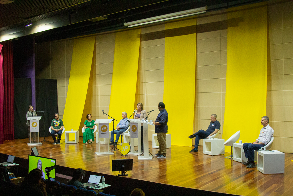 Transporte público e “fuga” de Ducci e Pimentel são destaque em debate do Plural