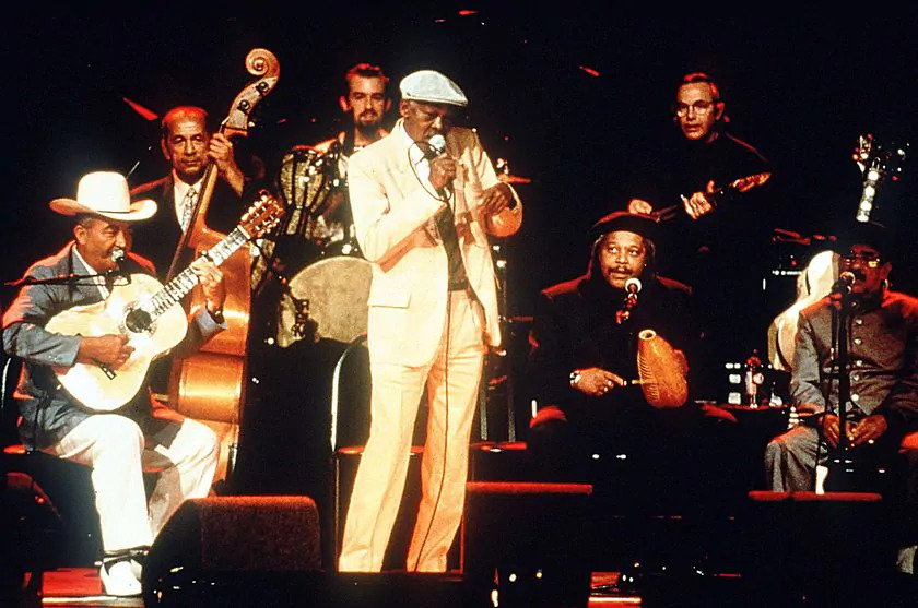 No embalo do sucesso mundial de Buena Vista Social Club, música caribenha persiste em estado latente no Brasil