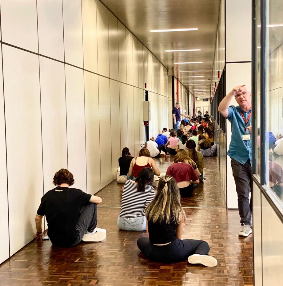 “A vivência está impregnada na gente”: o Bloco Azul nas memórias docentes